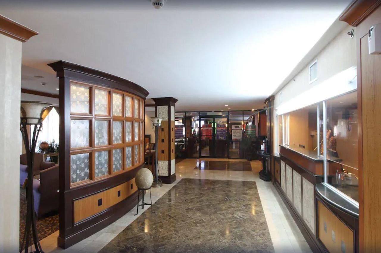 Clarion Hotel Park Central Dallas Extérieur photo